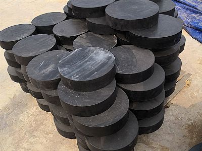 兴庆区板式橡胶支座由若干层橡胶片与薄钢板经加压硫化